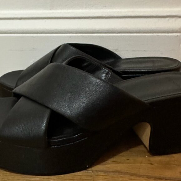 Vince Platform Black Sandals - Picture 3 of 4